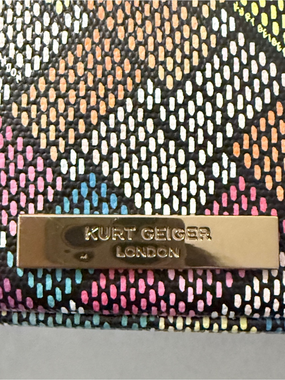 Kurt Geiger Kensington Quilted Fringe Shoulder Bag - Picture 5 of 8